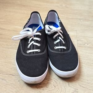 Keds black sneakers size 8.5